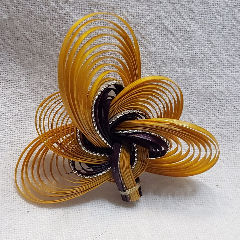 Vintage Quilled Rattan Light Brown And Dark Brown Brooch From Taiwan